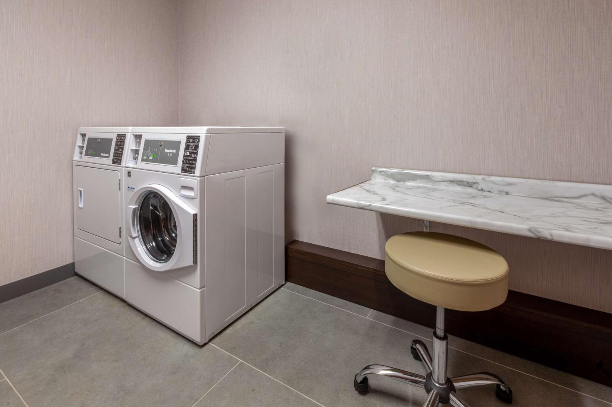 Hampton Inn & Suites Bloomfield Hills Detroit Zewnętrze zdjęcie